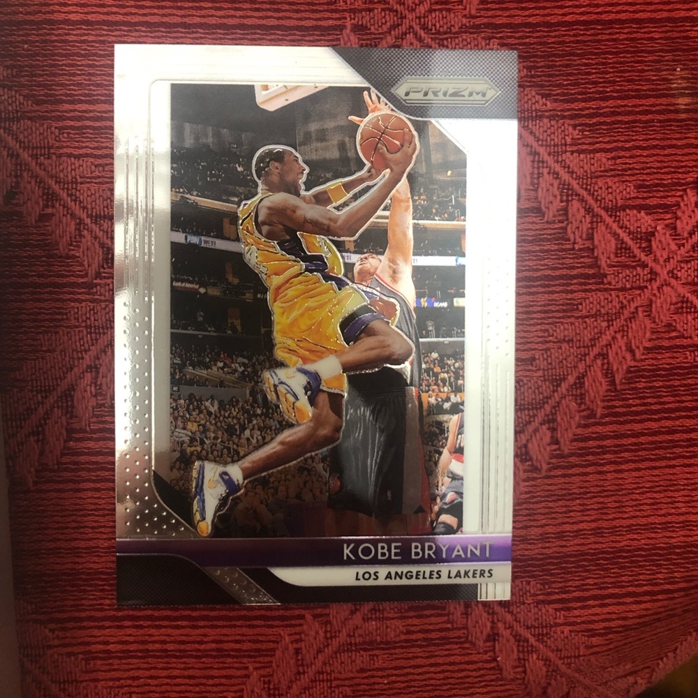 Kobe Bryant 2018/2019 Panini Prizm card